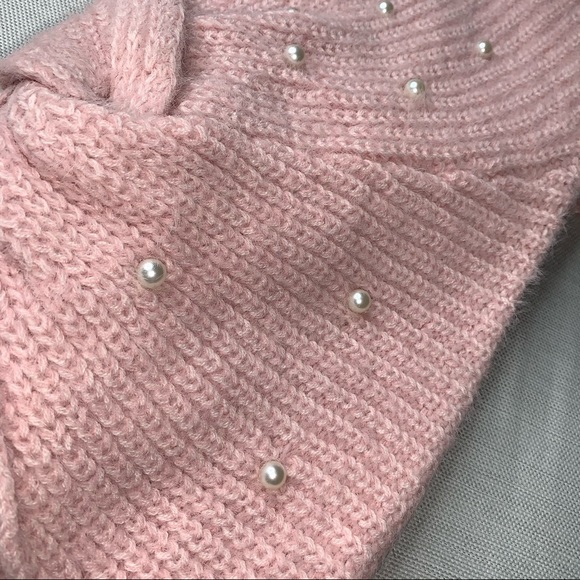 Fashion Nova’ Kris/Kross Sweater w/ Pearls - Picture 3 of 9